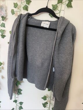 Women’s Pink Rose Gray Hooded Zip-Up Cropped Cardigan